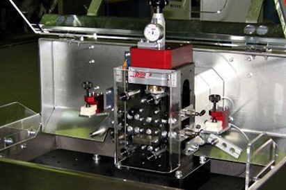 Rolling Mill with piezo electric for flat wire